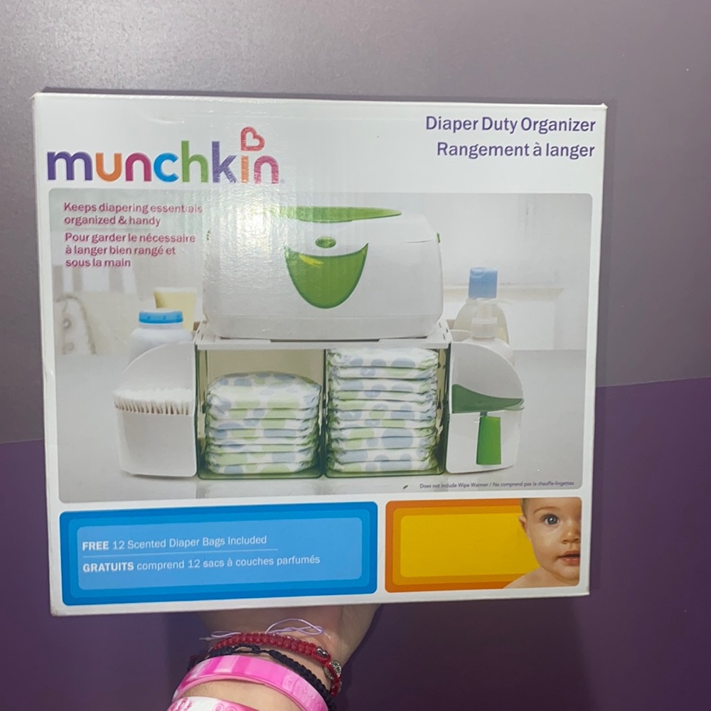 Diaper duty organizer ! COLOR GREEN !